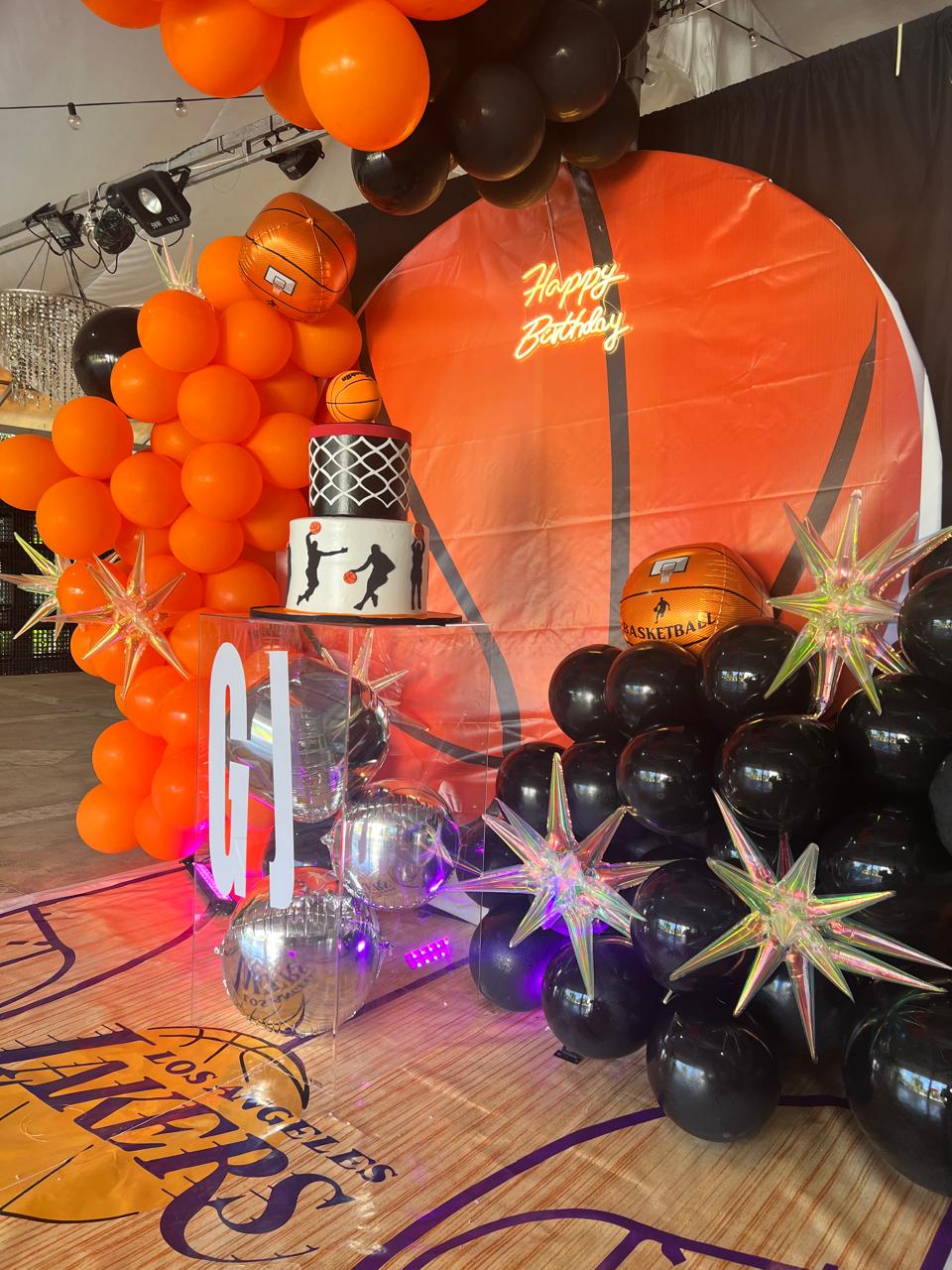 Montaje de cumpleaños TGJ Eventos