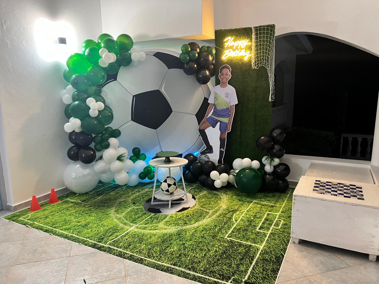 Montaje de cumpleaños TGJ Eventos